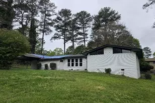 3483 N Creekview Dr N, Lawrenceville, GA 30044 - Photo 2