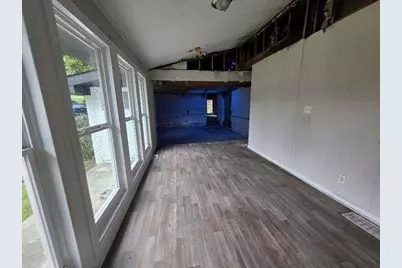 3483 N Creekview Drive N, Lawrenceville, GA 30044 - Photo 4