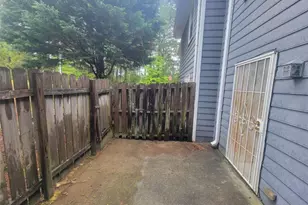 2674 Evans Mill Dr, Lithonia, GA 30058 - Photo 4