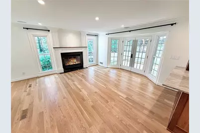 4094 Norton Place SE, Smyrna, GA 30082 - Photo 16