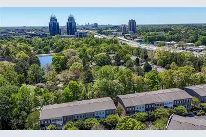 1063 Pearl Point, Atlanta, GA 30328 - Photo 46