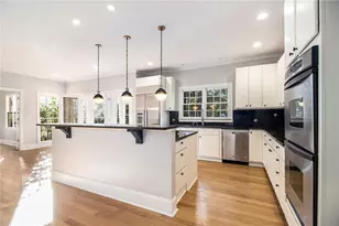 960 Landmark Dr, Atlanta, GA 30342 - Photo 10