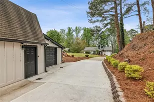 6592 Gaines Ferry Rd, Flowery Branch, GA 30542 - Photo 44