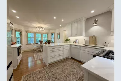 615 Lake Forest Court, Roswell, GA 30076 - Photo 14