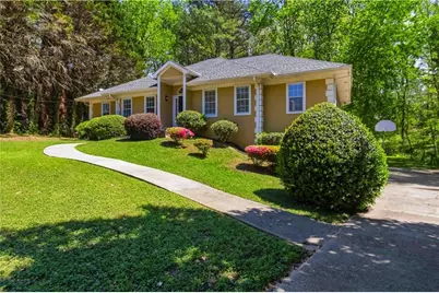 720 Garr Circle SW, Atlanta, GA 30331 - Photo 4