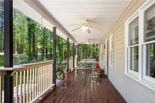 76 Beech Creek Cir, Winder, GA 30680 - Photo 8