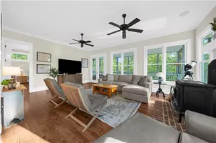 5046 Mckinzey Ln, Flowery Branch, GA 30542 - Photo 14