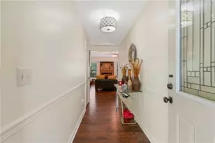 4097 Stacy Ln, Snellville, GA 30039 - Photo 4