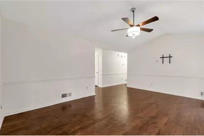 4097 Stacy Lane, Snellville, GA 30039 - Photo 8