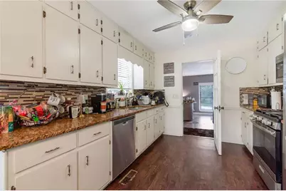 4097 Stacy Lane, Snellville, GA 30039 - Photo 8