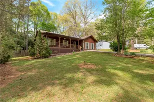 4097 Stacy Ln, Snellville, GA 30039 - Photo 2