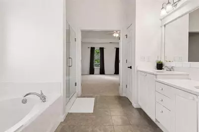 2141 Adams Overlook NW, Atlanta, GA 30318 - Photo 4