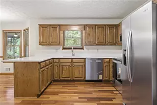 2560 Whitlock Trail, Lawrenceville, GA 30043 - Photo 6