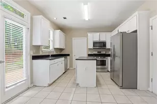 2923 Misty Rock Cove, Dacula, GA 30019 - Photo 14