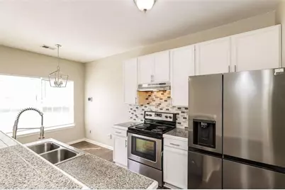 5071 Forrest Lane, Atlanta, GA 30349 - Photo 6