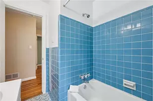 2030 Woodbine Terrace NE, Atlanta, GA 30329 - Photo 20