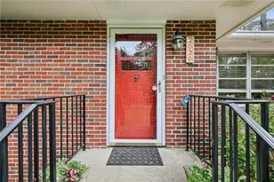 2030 Woodbine Terrace NE, Atlanta, GA 30329 - Photo 2
