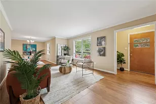 2030 Woodbine Terrace NE, Atlanta, GA 30329 - Photo 6