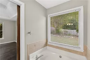 233 Ivy Creek Dr, Loganville, GA 30052 - Photo 28