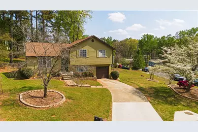 4592 Midridge Drive, Norcross, GA 30093 - Photo 2