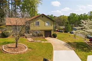 4592 Midridge Dr, Norcross, GA 30093 - Photo 2