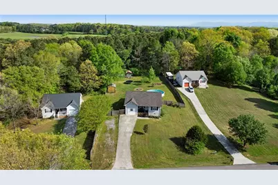 352 Buck Boulevard SE, Calhoun, GA 30701 - Photo 2