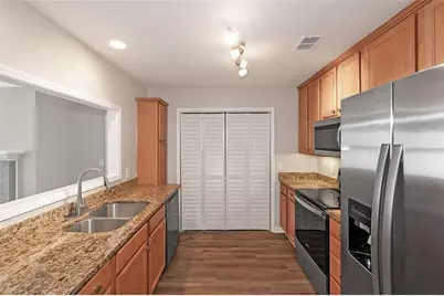 602 Abingdon Way, Atlanta, GA 30328 - Photo 14