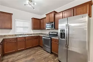 409 Fern Bay Dr SW, Atlanta, GA 30331 - Photo 8