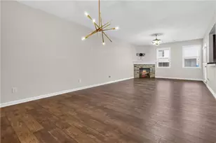 409 Fern Bay Dr SW, Atlanta, GA 30331 - Photo 4