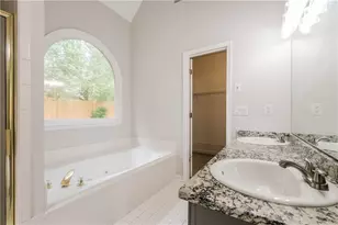 566 Shadow Oaks Dr, Stone Mountain, GA 30087 - Photo 24