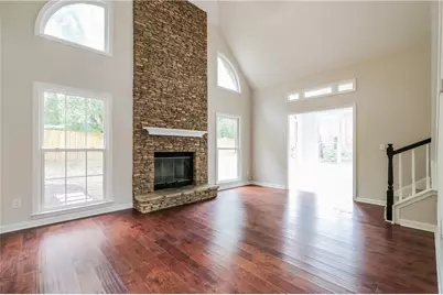 566 Shadow Oaks Drive, Stone Mountain, GA 30087 - Photo 4