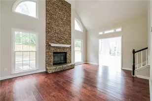 566 Shadow Oaks Dr, Stone Mountain, GA 30087 - Photo 4