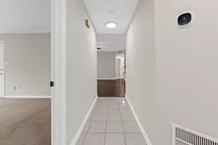 1001 McGill Park Ave NE, Atlanta, GA 30312 - Photo 10