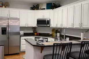 1160 Brookhaven Glen NE, Atlanta, GA 30319 - Photo 10