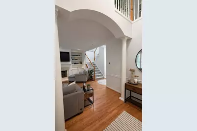 1160 Brookhaven Glen NE, Atlanta, GA 30319 - Photo 4