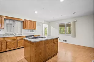 675 Weatherly Ln Ln, Sandy Springs, GA 30328 - Photo 18