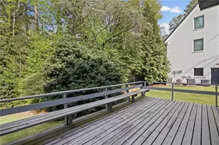 675 Weatherly Ln Ln, Sandy Springs, GA 30328 - Photo 44