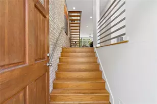 1327 Peachtree View NE, Brookhaven, GA 30319 - Photo 4