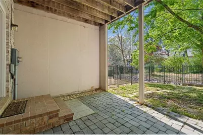 1327 Peachtree View NE, Brookhaven, GA 30319 - Photo 36