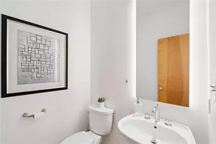 1327 Peachtree View NE, Brookhaven, GA 30319 - Photo 32