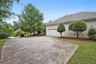 6310 Chestnut Pkwy, Flowery Branch, GA 30542 - Photo 30