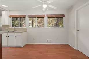 705 Edgewater Trail NW, Sandy Springs, GA 30328 - Photo 18