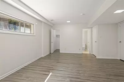 705 Edgewater Trail NW, Sandy Springs, GA 30328 - Photo 30