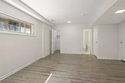 705 Edgewater Trail NW, Sandy Springs, GA 30328 - Photo 30