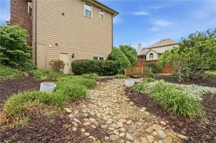 4459 Woodford Pass NE, Roswell, GA 30075 - Photo 40