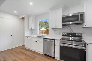 403 Rockbridge Road SW, Lilburn, GA 30047 - Photo 70