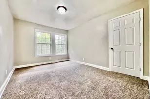 511 Emily Pl NW, Atlanta, GA 30318 - Photo 8