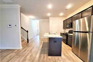 349 Turtle Creek Dr, Winder, GA 30680 - Photo 4