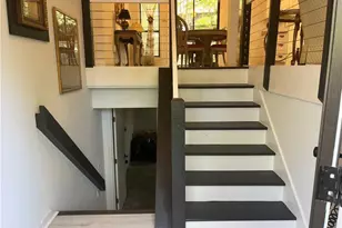 8555 Colony Club Dr, Alpharetta, GA 30022 - Photo 2