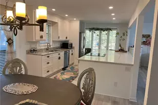 8555 Colony Club Dr, Alpharetta, GA 30022 - Photo 10